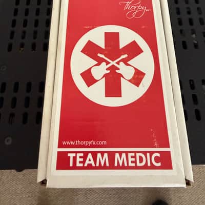 ThorpyFX Team Medic V2 Buffer / EQ / Boost 2018 - Silver/Red image 2