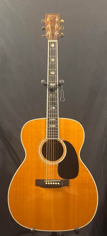 Martin Standard Series J-40