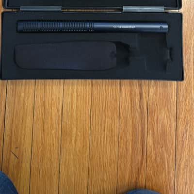 Sennheiser MKH 60 P48 Short Shotgun Microphone 1991 - Present - Black image 1
