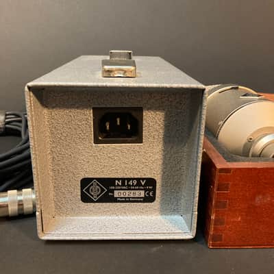 Neumann M 149 Large Diaphragm Multipattern Tube Condenser Microphone 1999 - Present - Nickel image 7