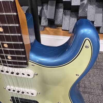 Fender 2025 Fender Custom Shop W25 Custom Deluxe Stratocaster Relic S1 HSS 2025 - Aged Lake Placid Blue image 12