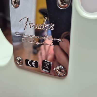 Fender Classic Player Baja '60s Telecaster with Pau Ferro Fretboard Faded Sonic Blue image 8
