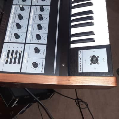 CRUMAR STRATUS 1982 image 5