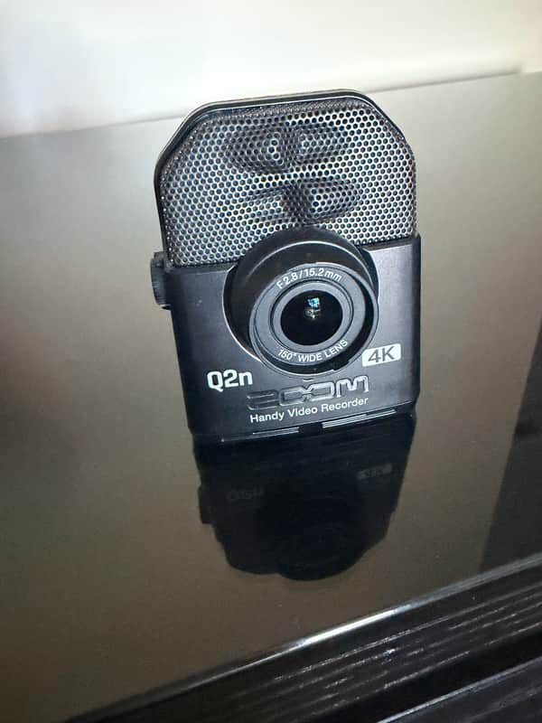 Zoom Q2n-4K Ultra High Definition Handy Video Recorder with XY Mic 2019 - Present - Black image 1