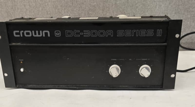 Crown DC-300A SERIES II 2-Channel Studio Power Amplifier Tested