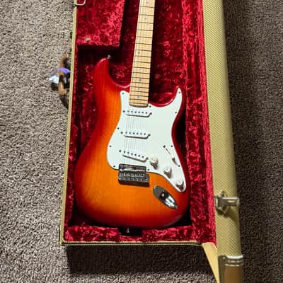 Fender 1999 Custom Shop Classic Player Stratocaster V- Neck - Aged Cherry Sunburst image 7