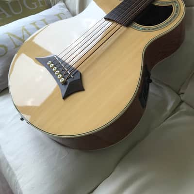 Left Handed Warwick 6 String Fretless Alien Bass in Excellent image 1