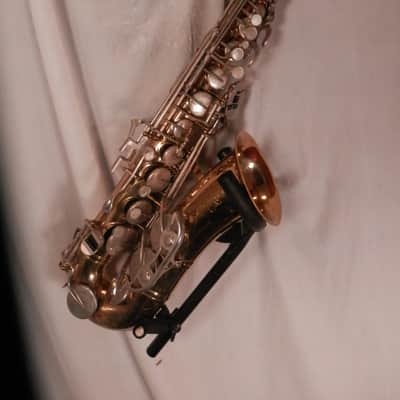 Buescher Aristocrat 200 alto saxophone with case AS IS For parts/project image 3