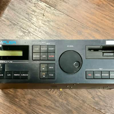 Roland MKS-100 Digital Sampler 1986 - Black