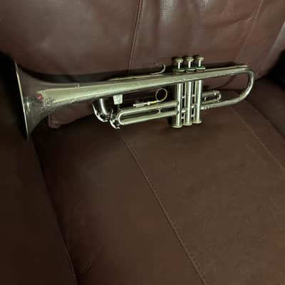Holton Galaxy (T-401) Bb Trumpet SN 471955 image 4