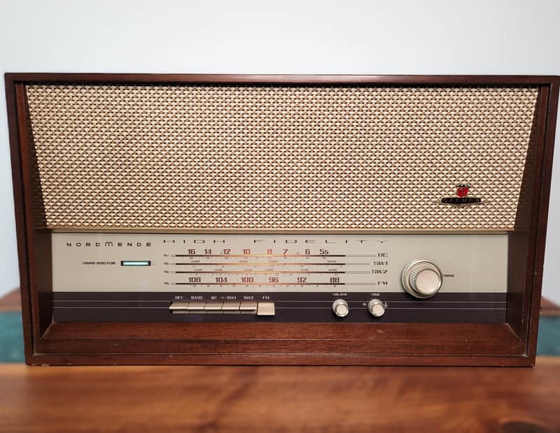 Nordmende Carmen C Tube Radio Vintage Rare Great Condition image 1