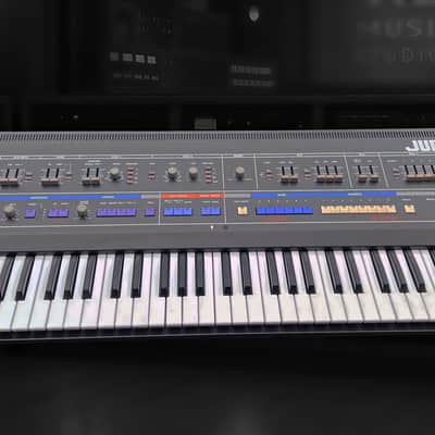Roland Jupiter 6 61-Key Synthesizer 1983 - 1985