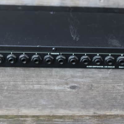 Alesis d-4 sampler image 4