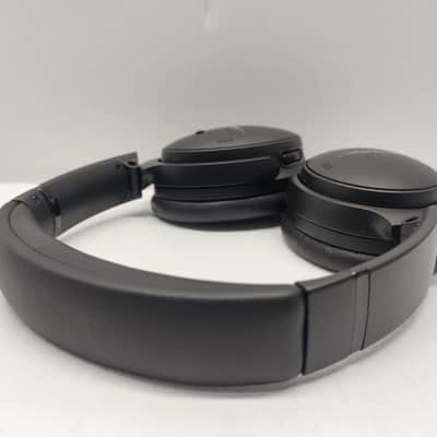 Bose Quiet Comfort 45 Wireless Headphones 2023 - Black image 4
