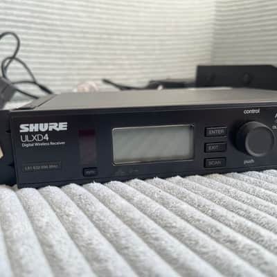 Shure ULXD L51 (632 - 696Mhz) Kit image 4