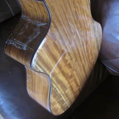 Washburn Bella Tono Studio S9V Vite Acoustic Electric Guitar BTS9VCECH-D-U - Spruce/Walnut image 10