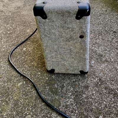 Fender R.A.D. 20-Watt 1x8" Guitar Practice Amp 1990 - 1996 - Carpet image 4