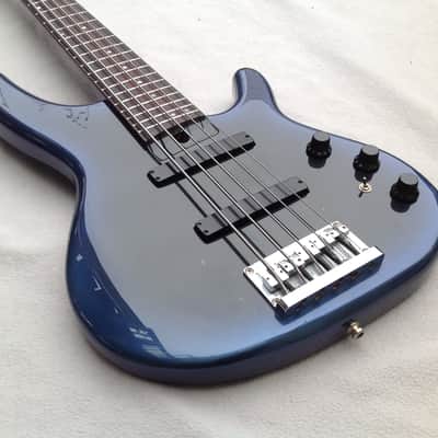 Heartfield by Fender DR-5 Blueburst 5-String Bass Made in Japan