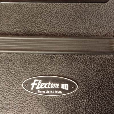 Line 6 Flextone HD 300-Watt Stereo image 4
