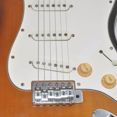 GRECO SE Stratocaster Large Head Fujigen Electric Guitar Ref. No 7101 image 6