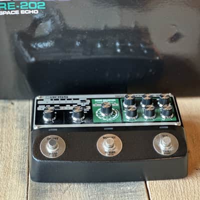 Roland RE-202 Space Echo Pedal w/ Box image 2