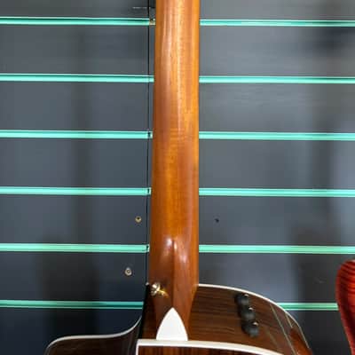 Taylor 214ce DLX 2023 Gloss Natural Electro-Acoustic Guitar image 15