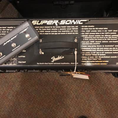 Fender Super-Sonic 60 2-Channel 60-Watt 1x12" Guitar Combo 2010 - 2014 - Black image 2