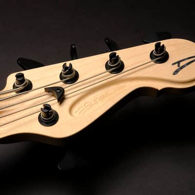 Dingwall Super Jazz 5 2024 - Natural to Blood red image 3