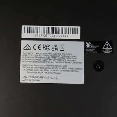 Akai MPC Key 37 Signed By deadmau5 image 5