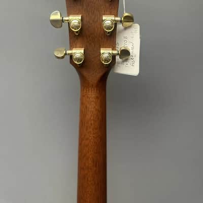 Taylor 810-Brazilian Natural Acoustic guitar image 6