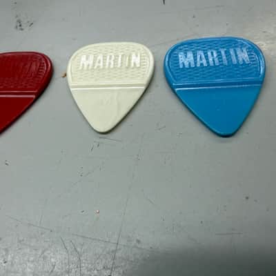 Martin 3 Guitar Picks 70s L M H image 6