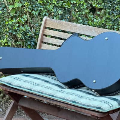 Gibson Signature Les Paul Guitar with OHSC 2012 - Excellent image 14