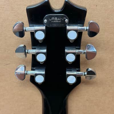 Keith Urban “Urban” Limited Edition Electric Guitar – Numbered 2,788 / 11,100 – Blue Burst – B-Stock image 3