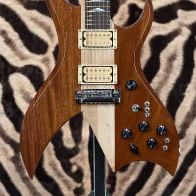 B.C. Rich Custom Shop Bich 6 2026 - Natural image 2