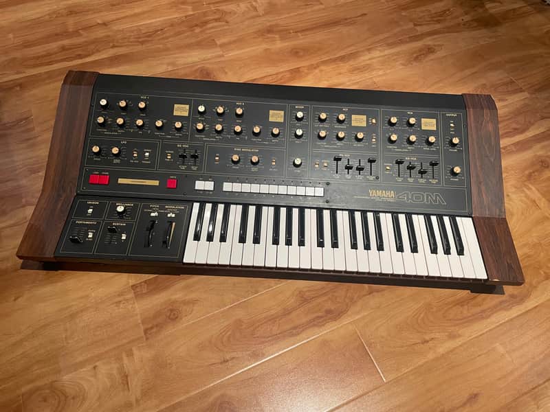 Yamaha CS-40M Duophonic Synthesizer 1979 - 1986 - Black image 1