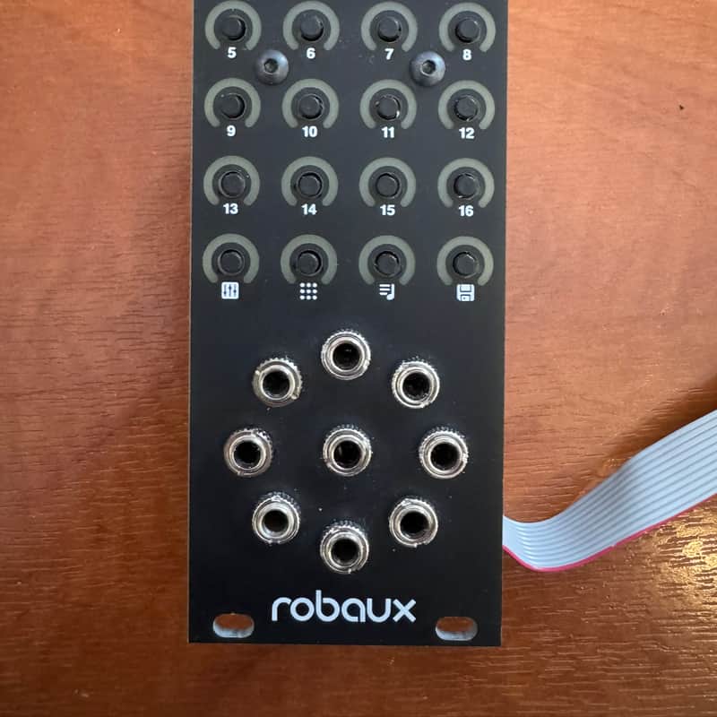 2022 Robaux LL8 v1 Black