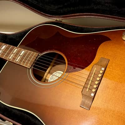 Gibson Montana Hummingbird Studio 2019 - Walnut Burst image 21
