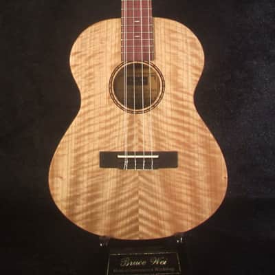 Bruce Wei 5 string baritone ukulele 2025 - Satin image 6