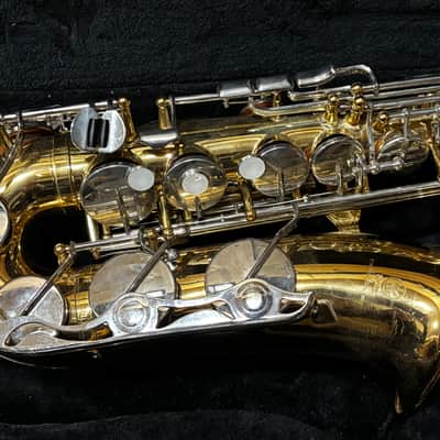 Yamaha YAS26 Alto Saxophone w Case image 2