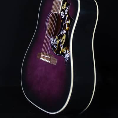 Gibson Hummingbird Standard Acoustic Guitar, Purple Burst image 2