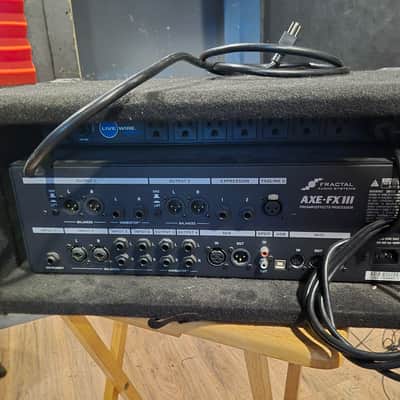 Fractal Audio Axe-FX III Mark II 2020 - Present - Black image 3