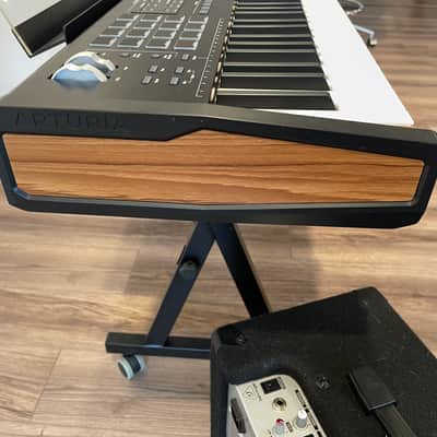 Arturia KeyLab 88 MkII MIDI Controller Package image 10