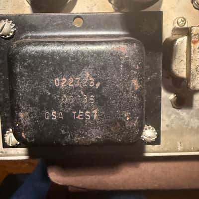 Fender Vibrolux Reverb 2-Channel 35-Watt 2x10" Guitar Combo 1964 - 1967 - Black Panel image 6