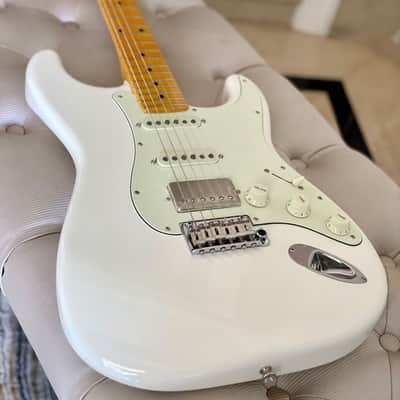 Tokai Stratocaster AST-95SH OWH/M Goldstar Sound HSS in Olympic White image 3