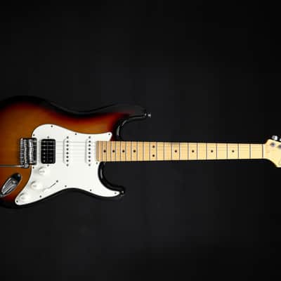 Suhr Classic S HSS with Maple Fretboard 2018 - Present - 3 Tone Burst image 11