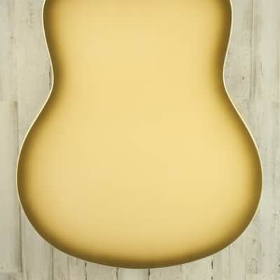 DEMO Fender Limited Edition California Vintage Palomino - Antigua (077) image 4