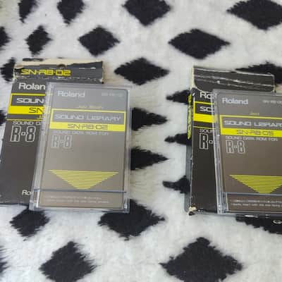 Roland SN-R8-02  and 05 Jazz Brush 1990s - Black image 4