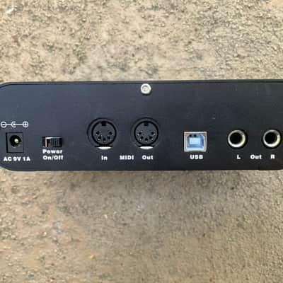 Miditech Miditech PianoBox USB Sound Module + Accessories image 2