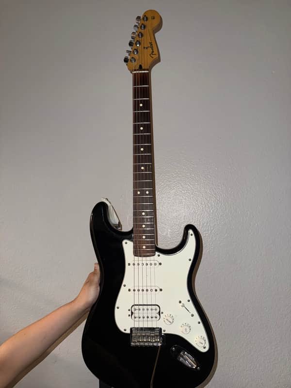 Fender Player Stratocaster HSS with Pau Ferro Fretboard 2018 - 2024 - Black