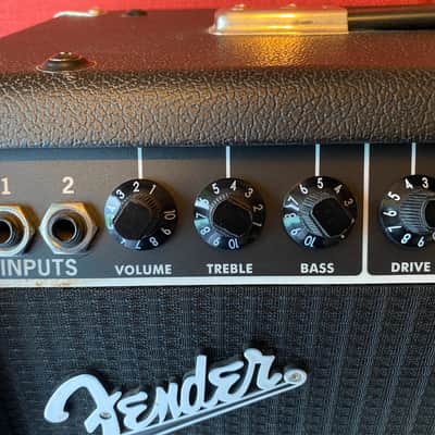 Fender FM 65R 2-Channel 65-Watt 1x12" Solid State Guitar Combo 2003 - 2008 - Black image 5